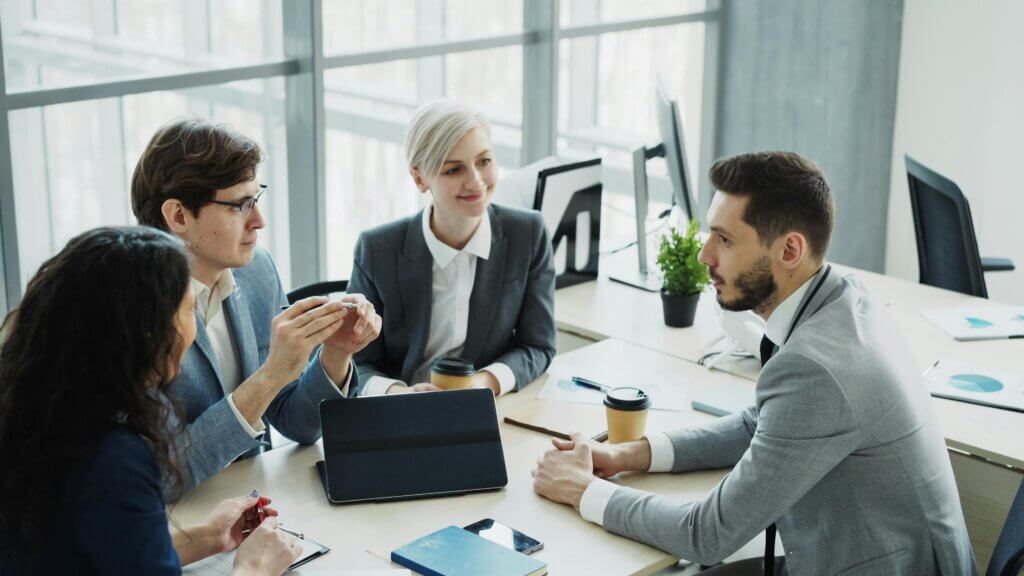 Business English Online: Γίνε Expert στην Επαγγελματική Επικοινωνία!